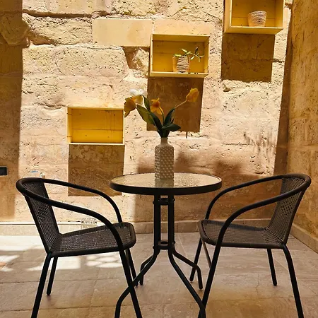 Center With Private Entrance * Gzira